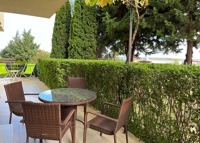 Sunny Seasons Byala Apartment *